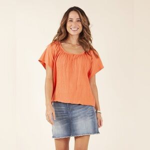 CARVE DESIGNS
Sol Top: Coral